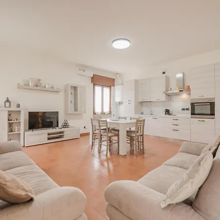Apartment Casa Rivoli - Private Garden & Free Parking *