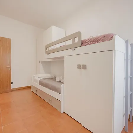 Apartment Casa Rivoli - Private Garden & Free Parking *